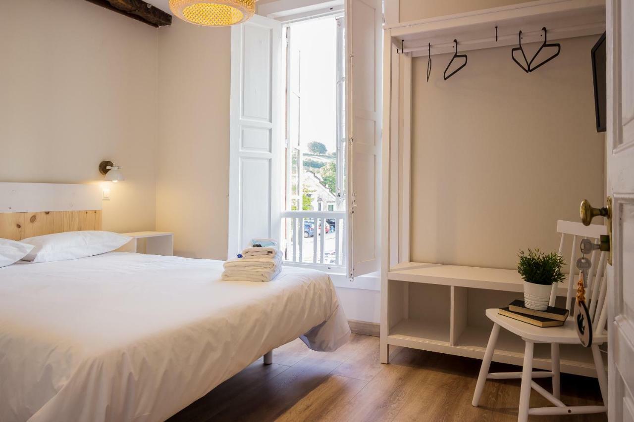 Hostal Lierganes Fluviarium Rooms Esterno foto